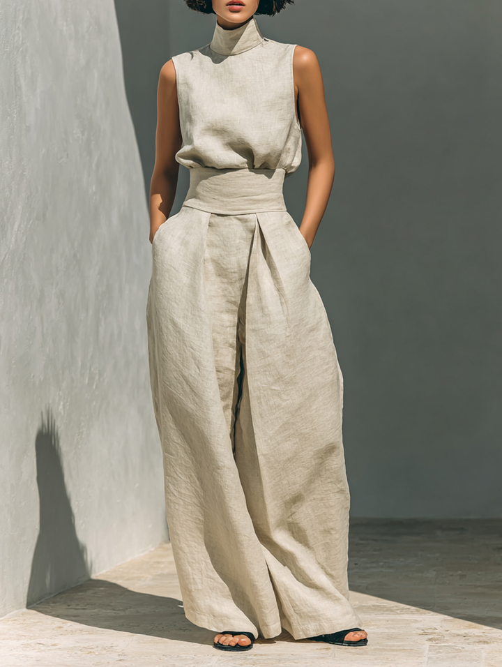 Women's minimalist setwith sleeveless blouse and wide-leg pants