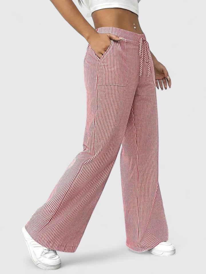 Dominique | Spacious and comfortable pants with elegant details