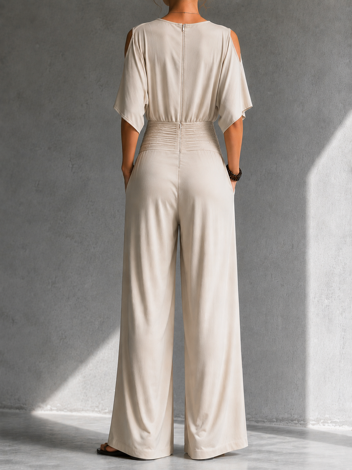 Alia | Elegant combination with wrap effect and wide legs